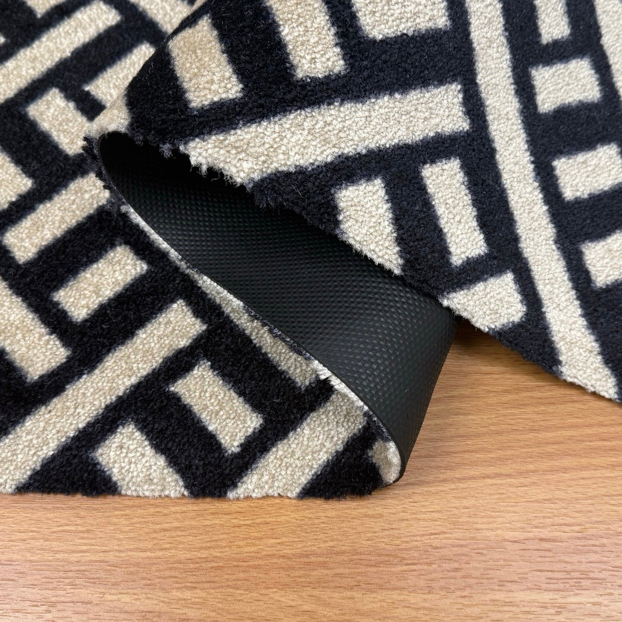 Trellis Black + Cream