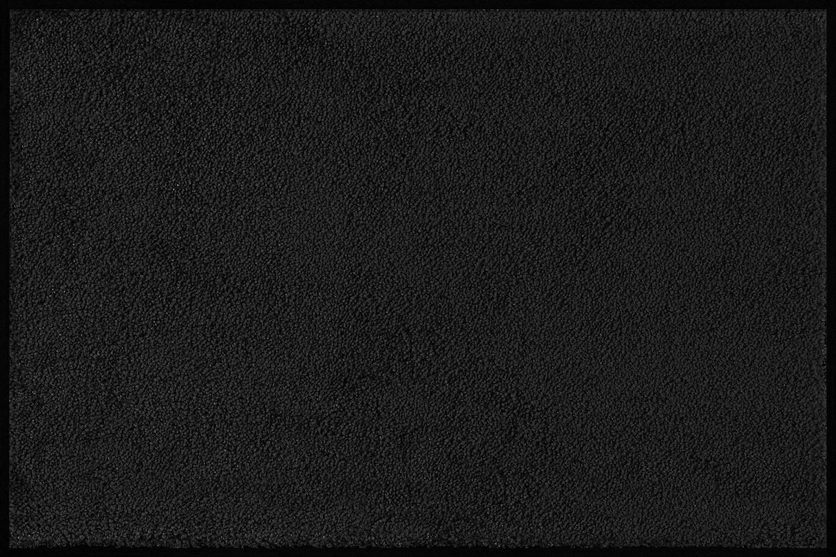 Raven Black Medium