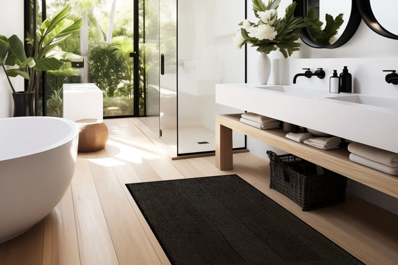 Monotone Raven Black