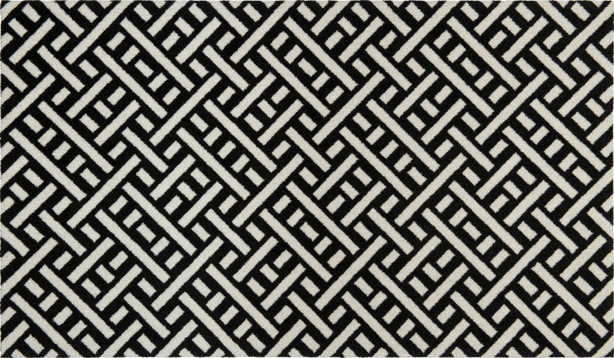 Trellis Black + White Medium