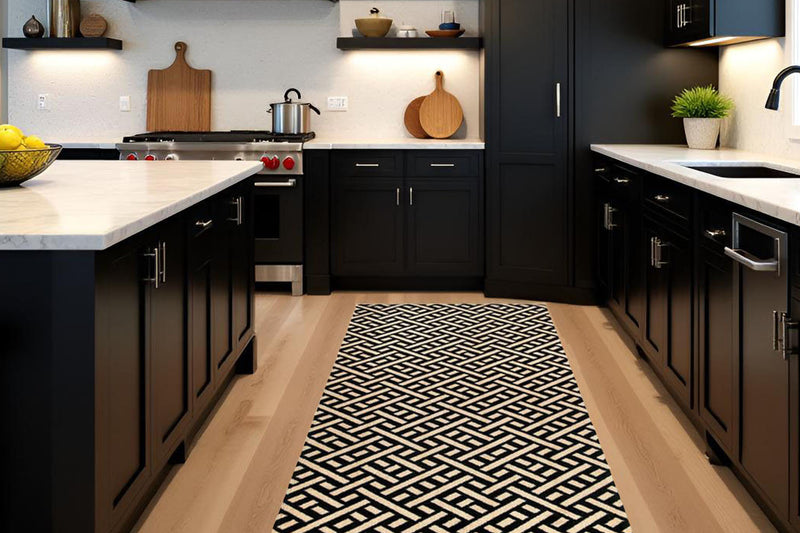 Trellis Black + Cream